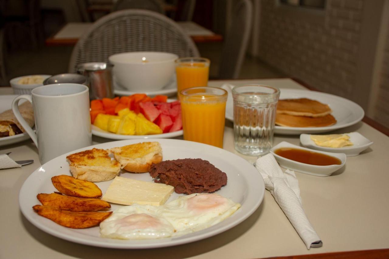 טגוסיגלפה Hotel Mac Arthur מראה חיצוני תמונה